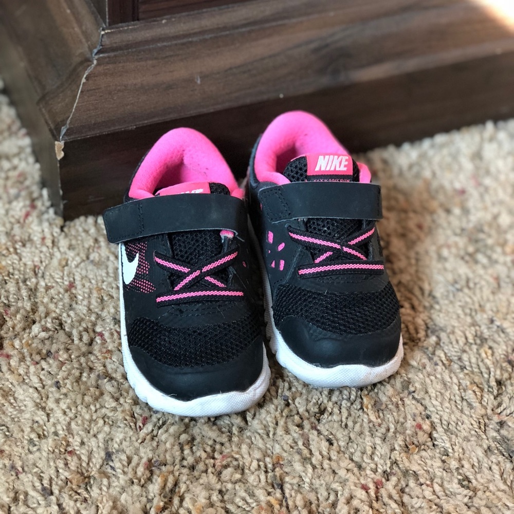 Toddler shoes